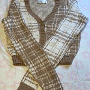 Hollister Plaid Knit Button-Up Cardigan in Cream & Brown Tones